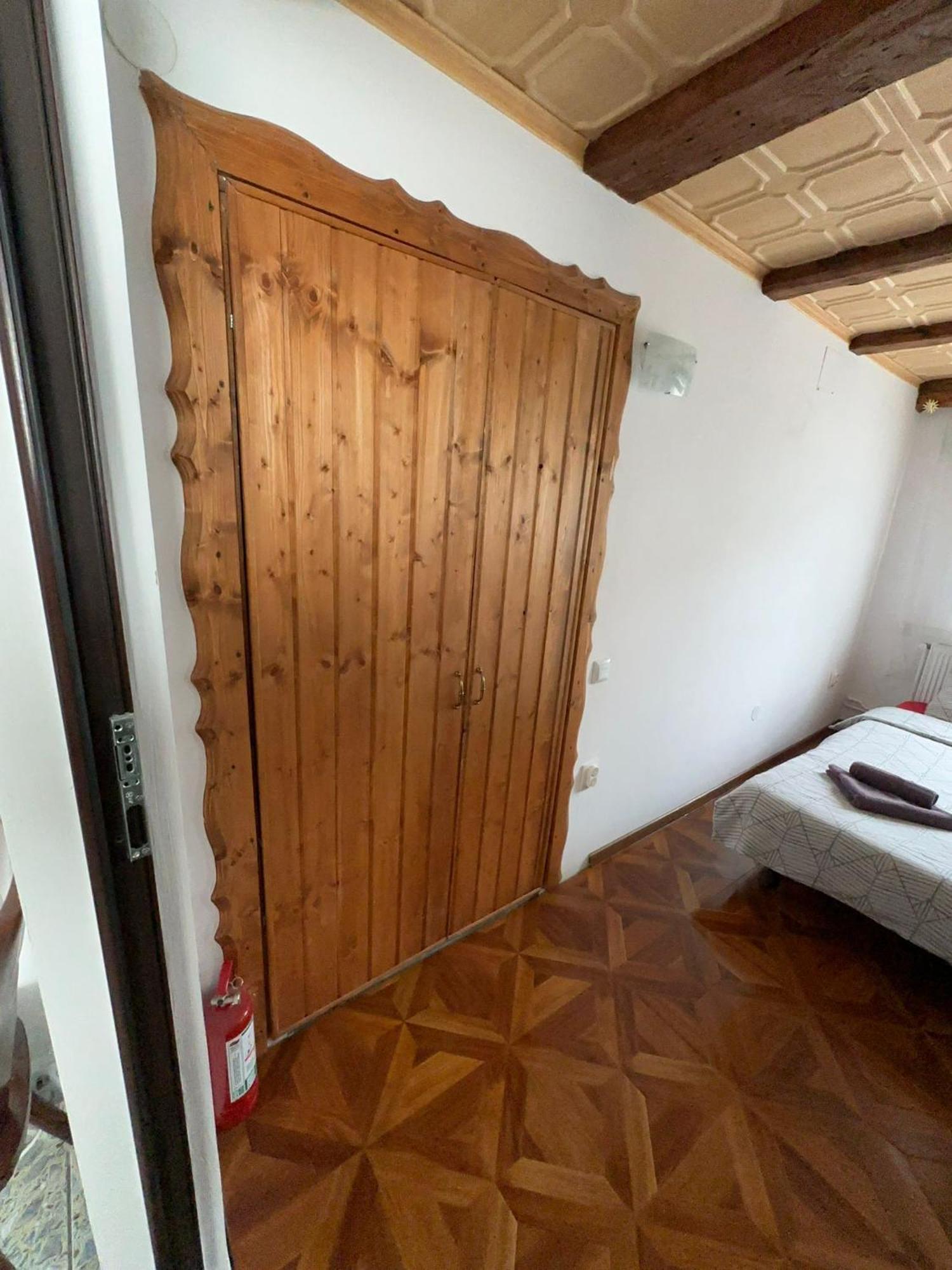 Casa Nicolae Teclu Appartement Braşov Buitenkant foto
